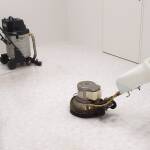 オフィスの床、見違えるほどピカピカに